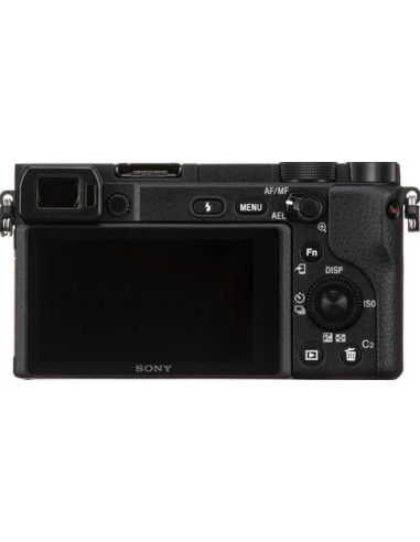Alpha 6400 + SEL-P 16-50mm f/3.5-5.6 OSS II Nera